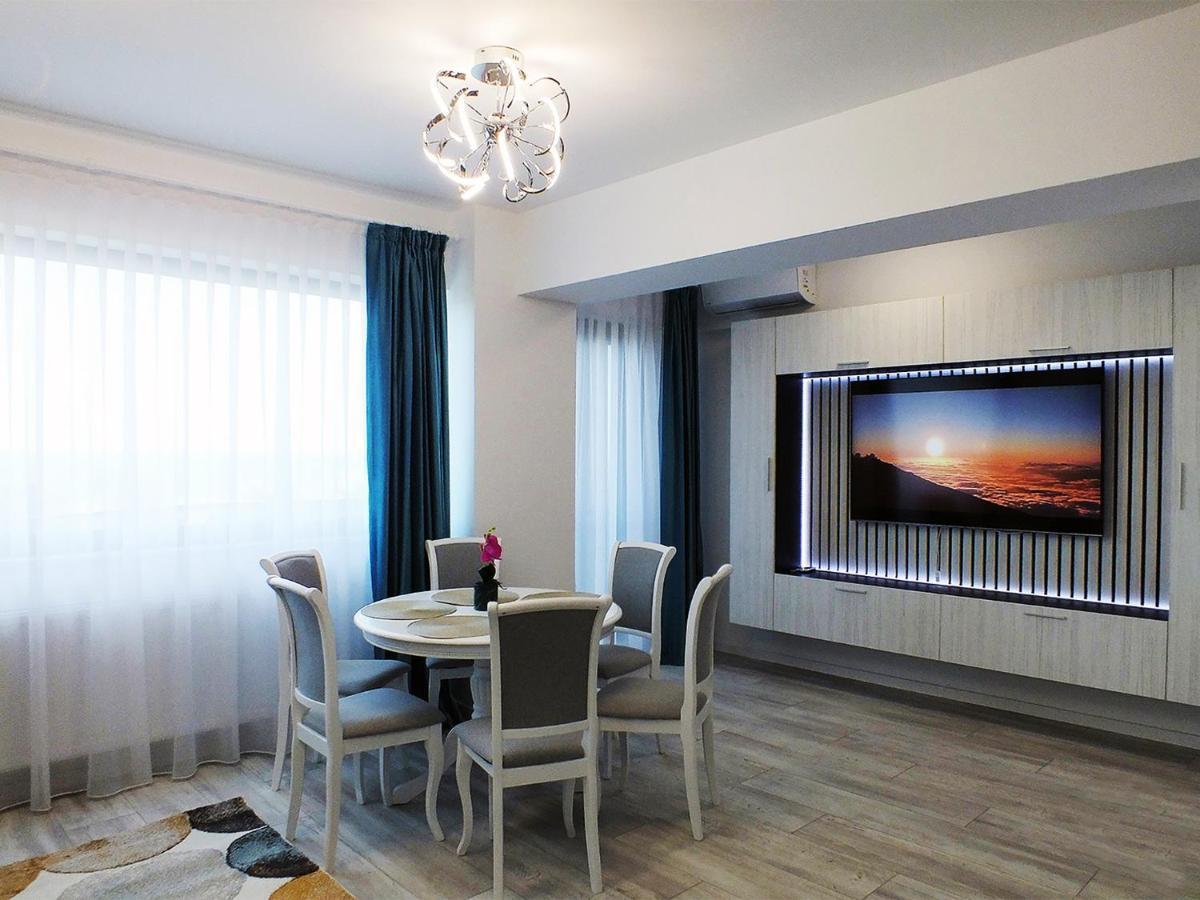 Ada Luxury Apartments 43 Mamaia Exterior photo